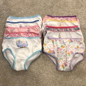 🌷5/$20 Peppa Pig Toddler Underwear